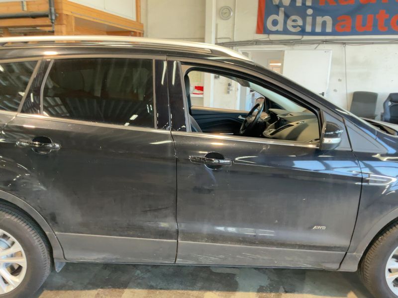 Ford Kuga 2.0 TDCi Titanium 2017 – снимка 10