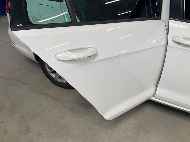 Volkswagen Golf VII 1.6 TDI Rabbit BlueMotion Tech 2017 – снимка 25