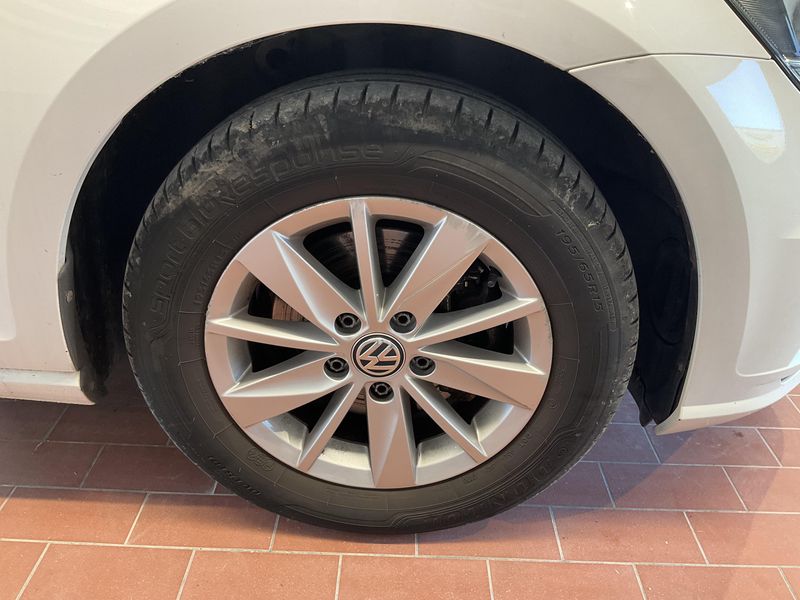 Volkswagen Golf VII 1.6 TDI Rabbit BlueMotion Tech 2017 – снимка 11