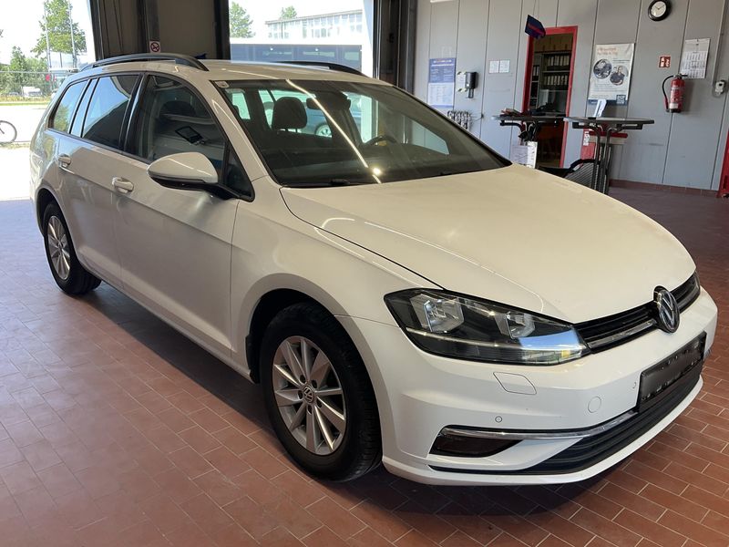 Volkswagen Golf VII 1.6 TDI Rabbit BlueMotion Tech 2017 – снимка 12
