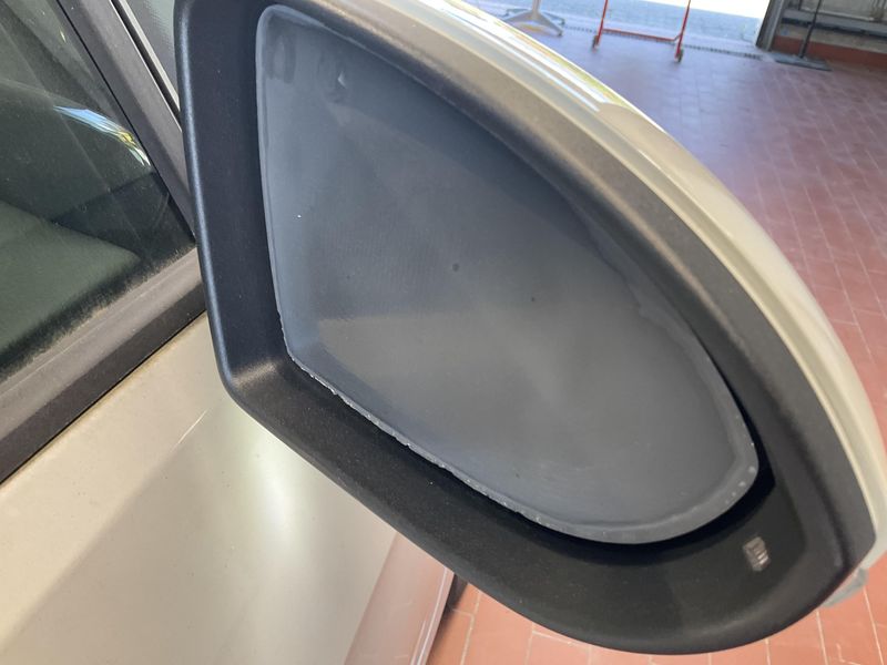 Volkswagen Golf VII 1.6 TDI Rabbit BlueMotion Tech 2017 – снимка 26