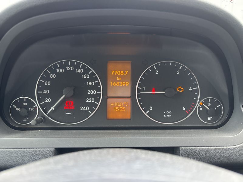 Mercedes-Benz A-Klasse A 180 CDI Classic 2011 – снимка 12