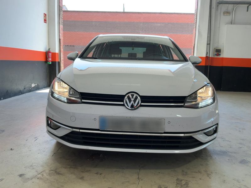Volkswagen Golf VII 1.6 TDI Advance 2017 – снимка 14