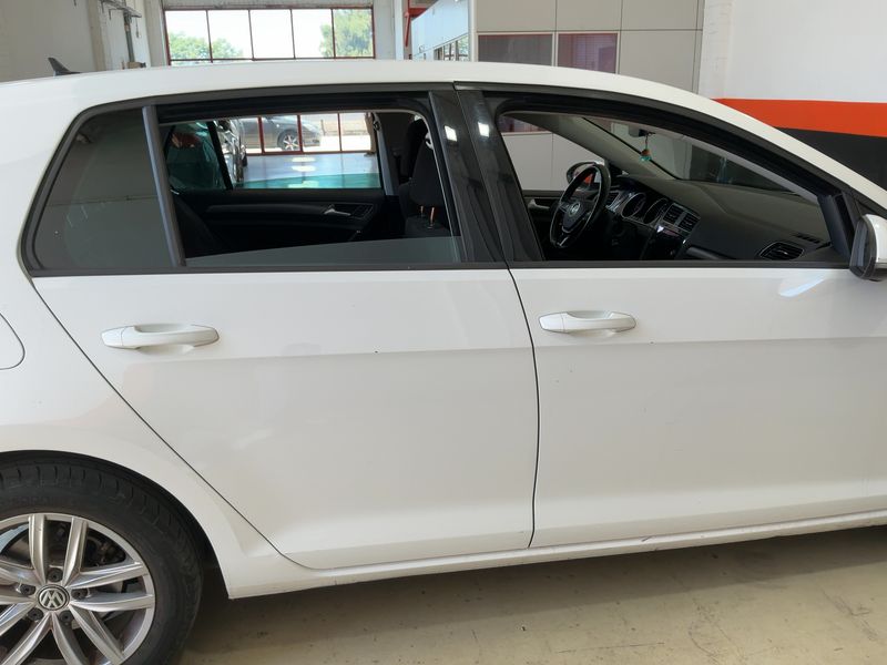 Volkswagen Golf VII 1.6 TDI Advance 2017 – снимка 10
