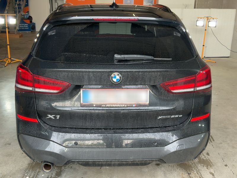 BMW X1 xDrive 25e M Sport 2021 – снимка 7