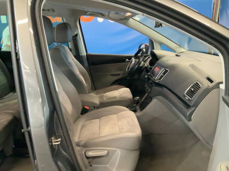 Volkswagen Sharan 2.0 TDI Highline BlueMotion Tech 2016 – снимка 17