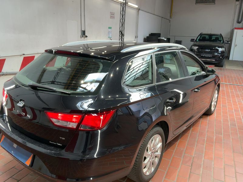 Seat Leon 2.0 TDI Style 2015 – снимка 8