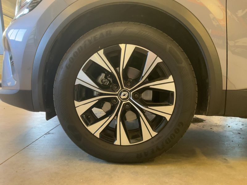 Renault Captur 1.3 TCe Mild-Hybrid Techno 2023 – снимка 3