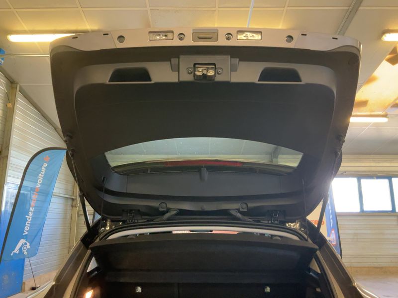 Renault Captur 1.3 TCe Mild-Hybrid Techno 2023 – снимка 15