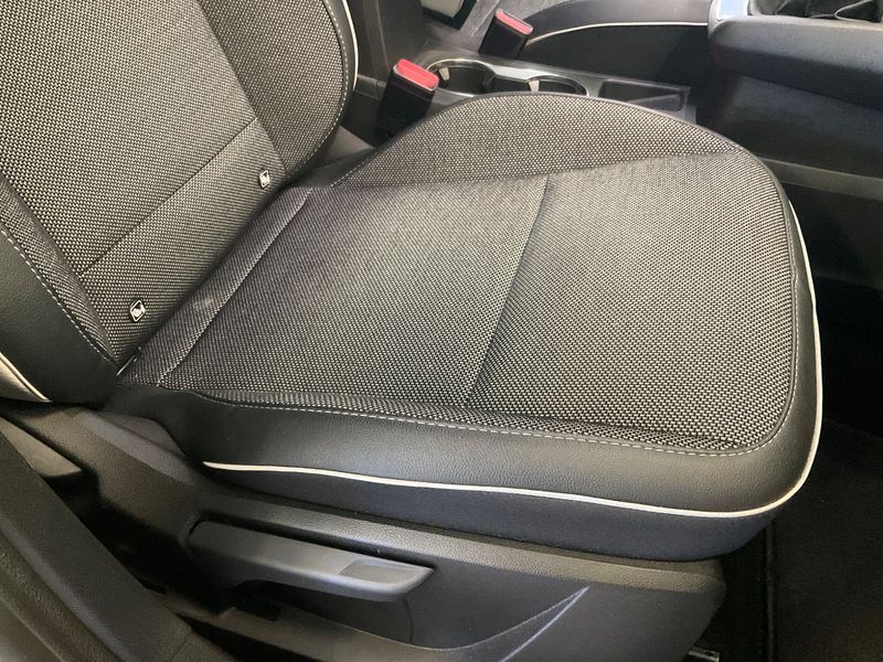Renault Captur 1.3 TCe Mild-Hybrid Techno 2023 – снимка 23
