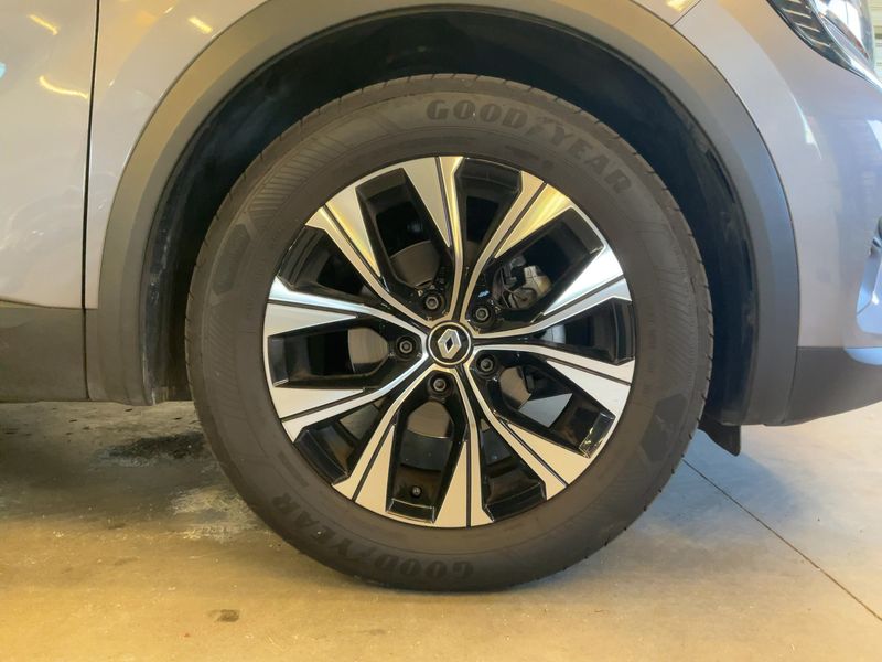 Renault Captur 1.3 TCe Mild-Hybrid Techno 2023 – снимка 11