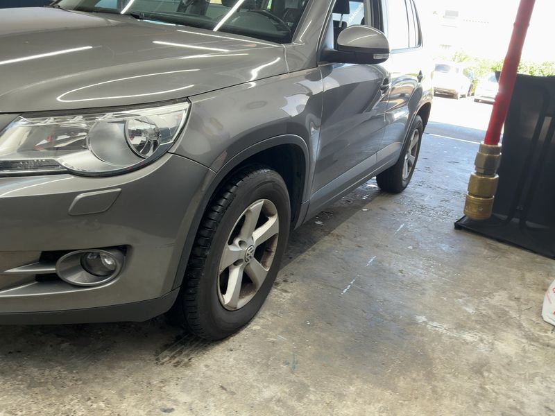 Volkswagen Tiguan 1.4 TSI Freestyle BlueMotion Tech 2011 – снимка 2