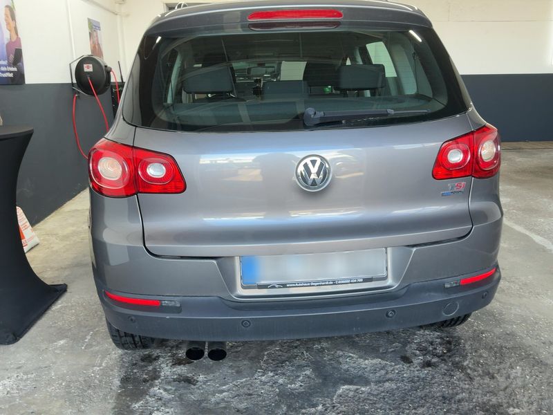 Volkswagen Tiguan 1.4 TSI Freestyle BlueMotion Tech 2011 – снимка 7