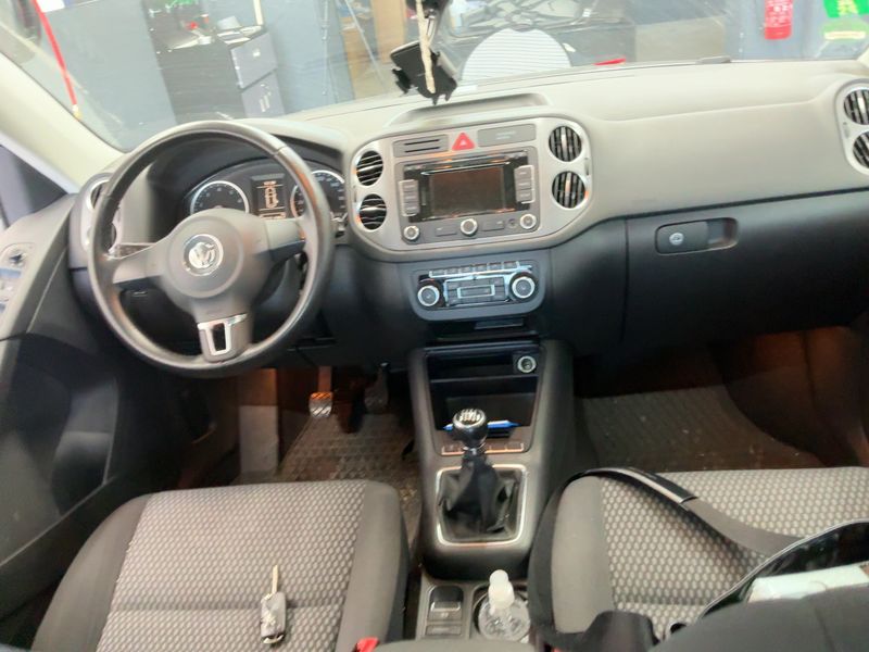 Volkswagen Tiguan 1.4 TSI Freestyle BlueMotion Tech 2011 – снимка 17