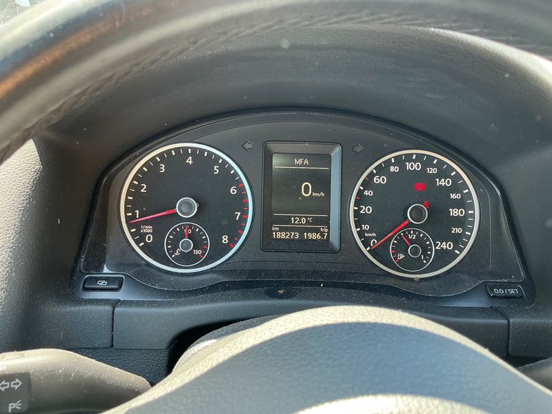 Volkswagen Tiguan 1.4 TSI Freestyle BlueMotion Tech 2011 – снимка 18