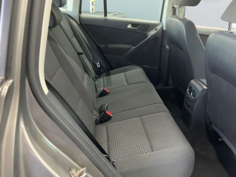 Volkswagen Tiguan 1.4 TSI Freestyle BlueMotion Tech 2011 – снимка 19