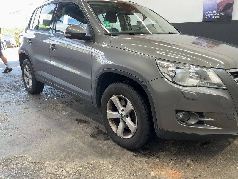 Volkswagen Tiguan 1.4 TSI Freestyle BlueMotion Tech 2011 – снимка 12