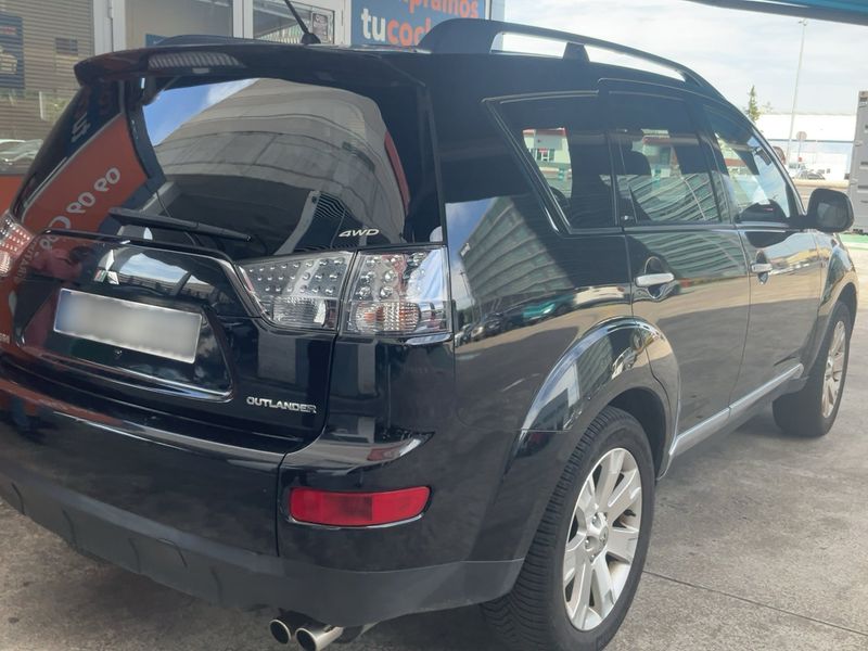 Mitsubishi Outlander 2.2 DI-D Kaiteki Plus 2009 – снимка 8