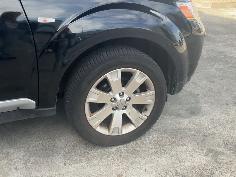 Mitsubishi Outlander 2.2 DI-D Kaiteki Plus 2009 – снимка 11