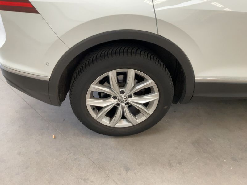 Volkswagen Tiguan 1.4 TSI Highline 4Motion BlueMotion Tech 2018 – снимка 9