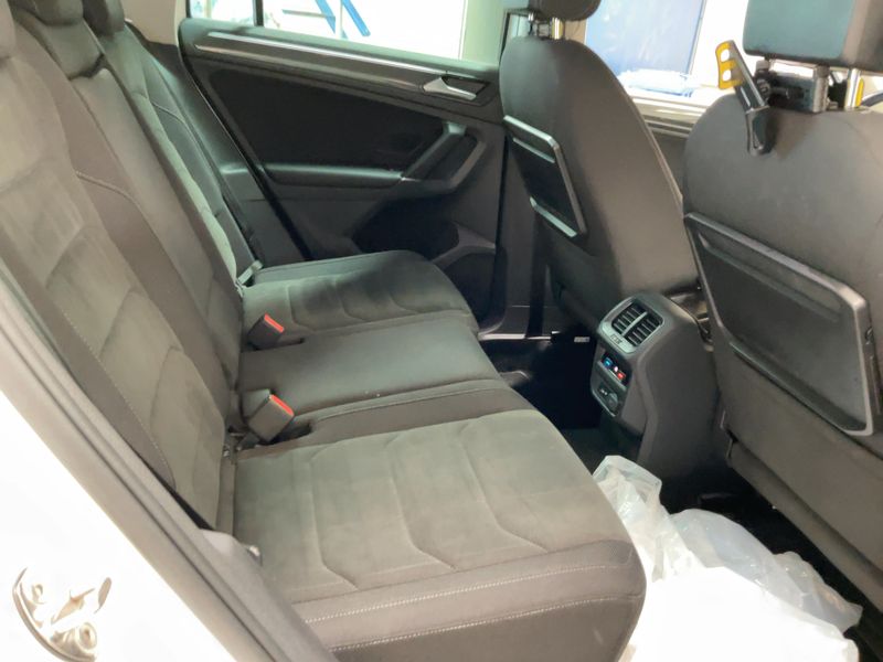 Volkswagen Tiguan 1.4 TSI Highline 4Motion BlueMotion Tech 2018 – снимка 19