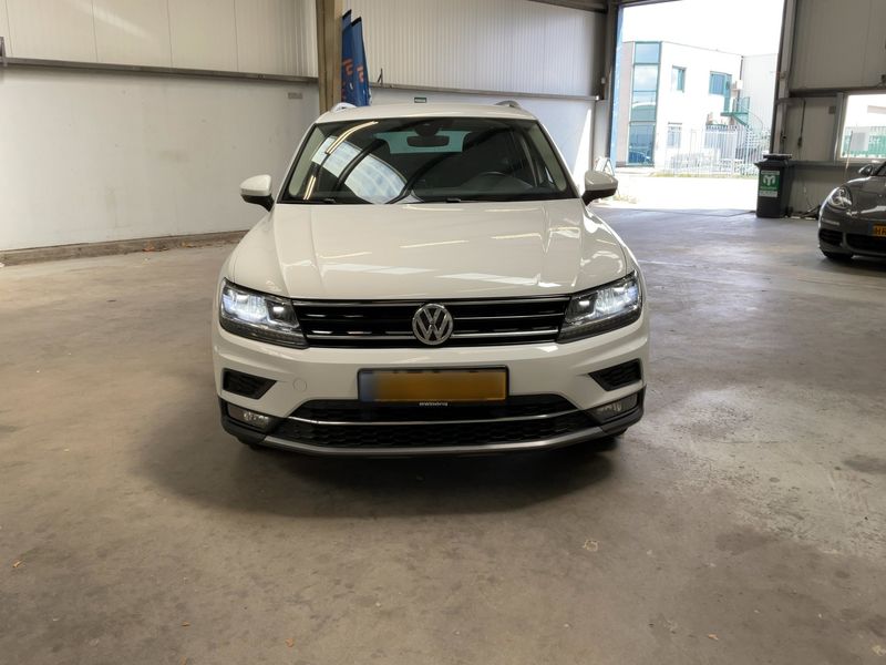 Volkswagen Tiguan 1.4 TSI Highline 4Motion BlueMotion Tech 2018 – снимка 14