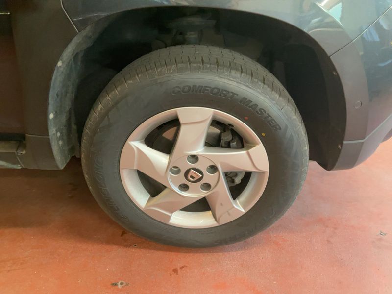 Dacia Duster 1.5 Blue dCi Prestige 2019 – снимка 11