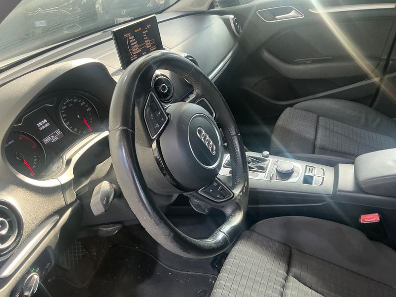 Audi A3 Sportback 2.0 TDI Ambition 2014 – снимка 22