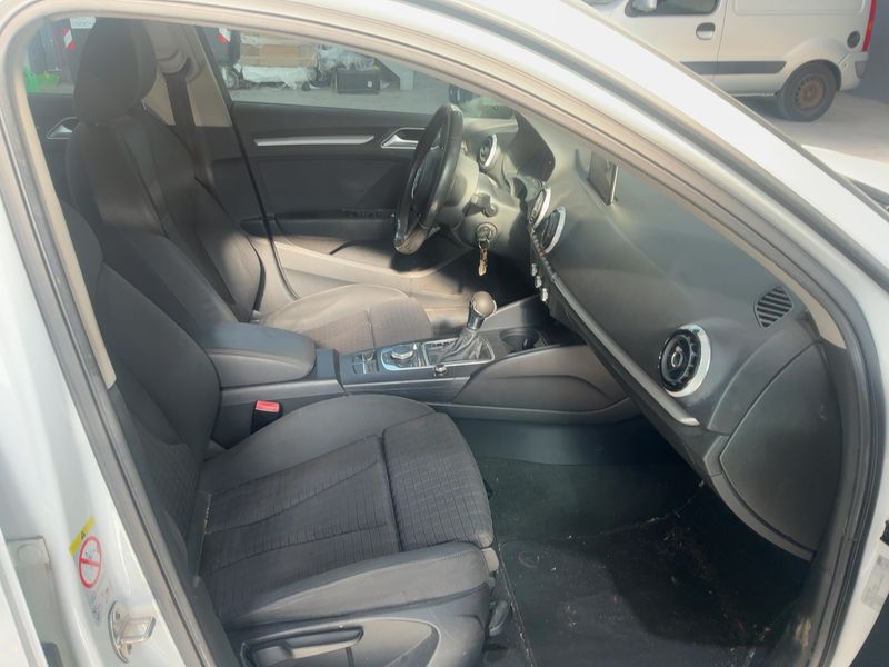 Audi A3 Sportback 2.0 TDI Ambition 2014 – снимка 16