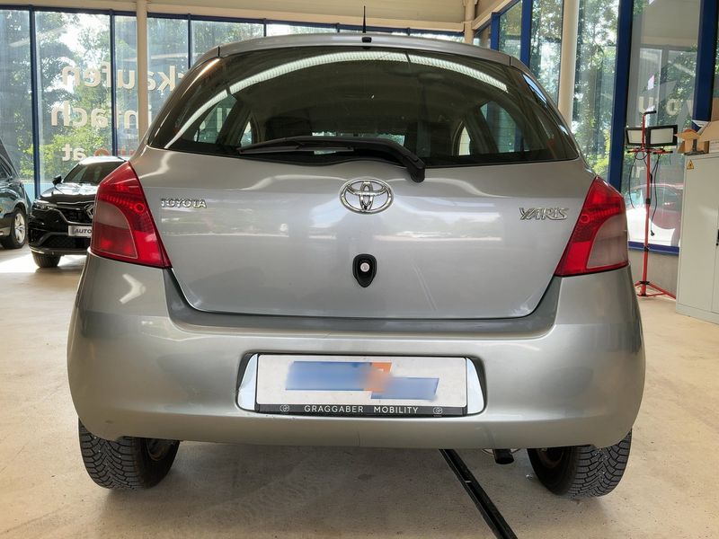 Toyota Yaris 1.4 D-4D Sol 2009 – снимка 7