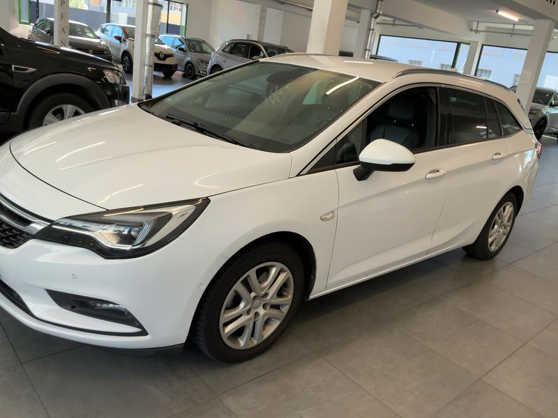 Opel Astra 1.6 CDTI Innovation Start&Stop 2016 – снимка 2