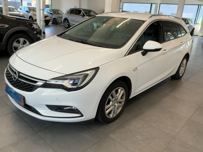 Opel Astra 1.6 CDTI Innovation Start&Stop 2016 – снимка 1