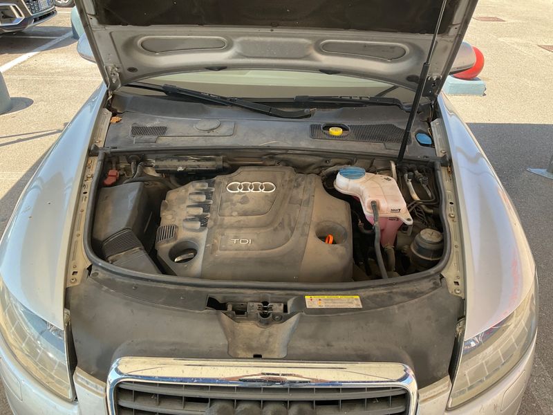 Audi A6 2.0 TDI 2010 – снимка на щета