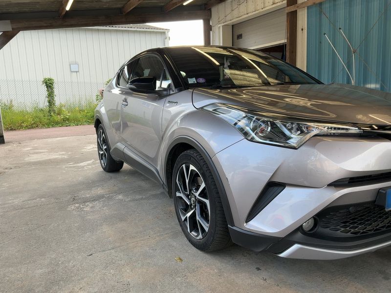 Toyota C-HR 1.8 Hybrid Design 2019 – снимка 12