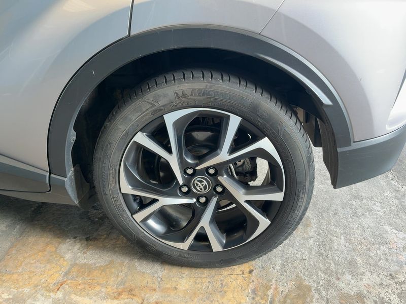 Toyota C-HR 1.8 Hybrid Design 2019 – снимка 5