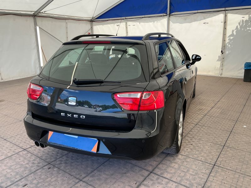Seat Exeo 2.0 TDI Style 2012 – снимка 2