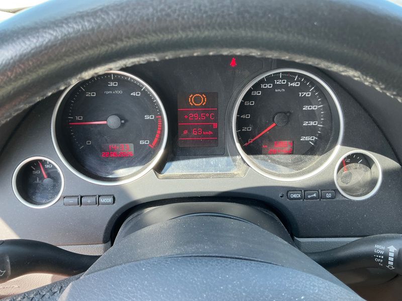 Seat Exeo 2.0 TDI Style 2012 – снимка 4