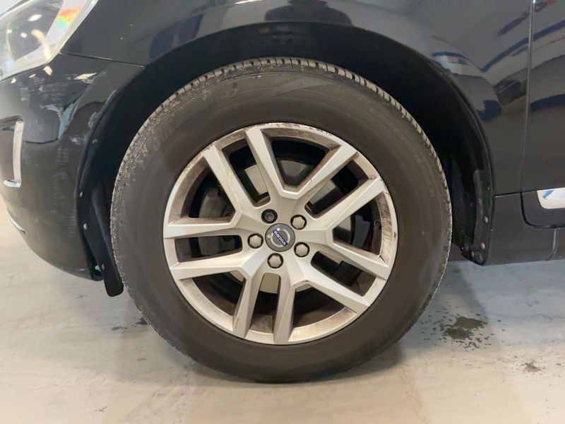 Volvo XC60 2.4 D4 Summum AWD 2016 – снимка 3