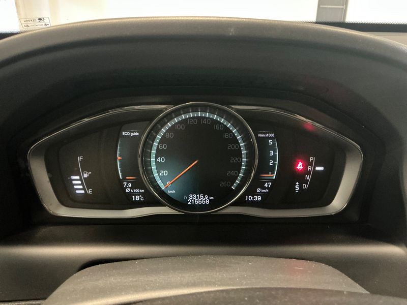 Volvo XC60 2.4 D4 Summum AWD 2016 – снимка 18