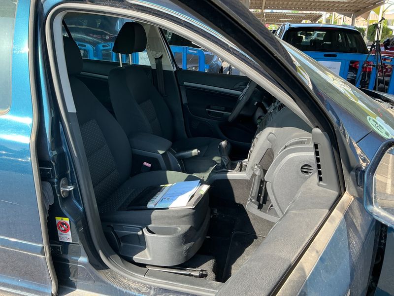 Skoda Octavia 1.6 TDI Active Plus 2012 – снимка 3