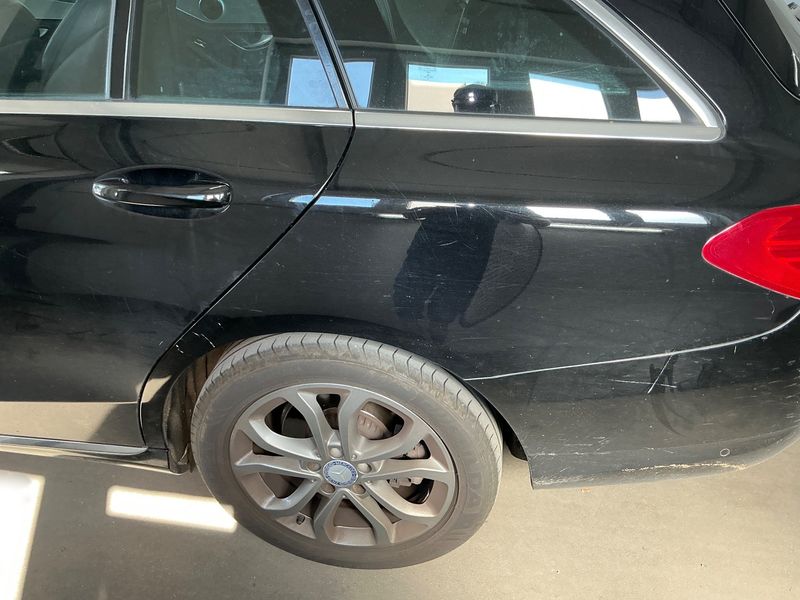 Mercedes-Benz C-Klasse C 220 d T BlueTEC Avantgarde 2015 – снимка 34