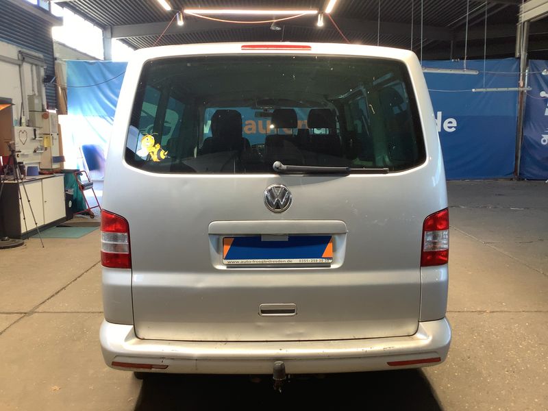 Volkswagen T5 Kombi 2.0 TDI 4Motion 2014 – снимка 7