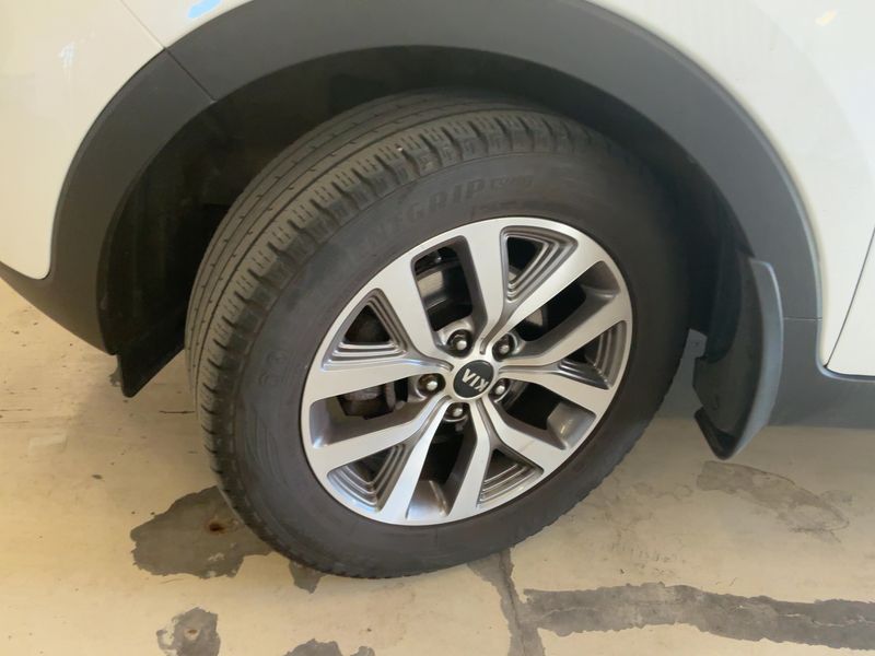 Kia Sportage 1.7 CRDi Active 2WD 2015 – снимка 3