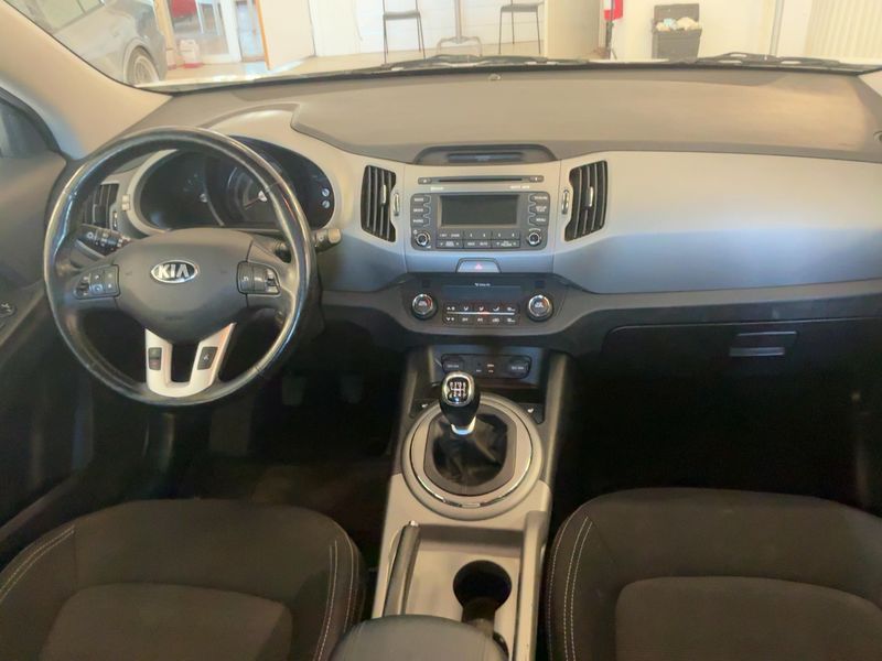 Kia Sportage 1.7 CRDi Active 2WD 2015 – снимка 18
