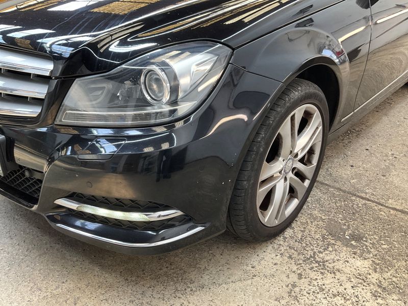 Mercedes-Benz C-Klasse C 220 CDI T BlueEfficiency Avantgarde 2013 – снимка 35