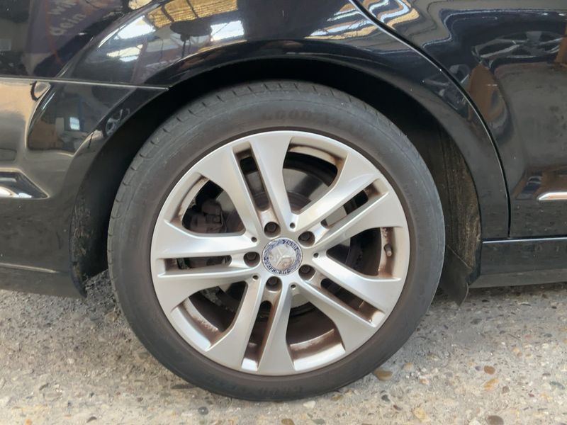 Mercedes-Benz C-Klasse C 220 CDI T BlueEfficiency Avantgarde 2013 – снимка 19