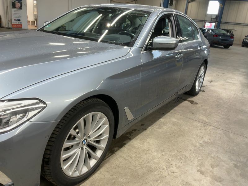 BMW 5er 530d Luxury Line 2017 – снимка 2