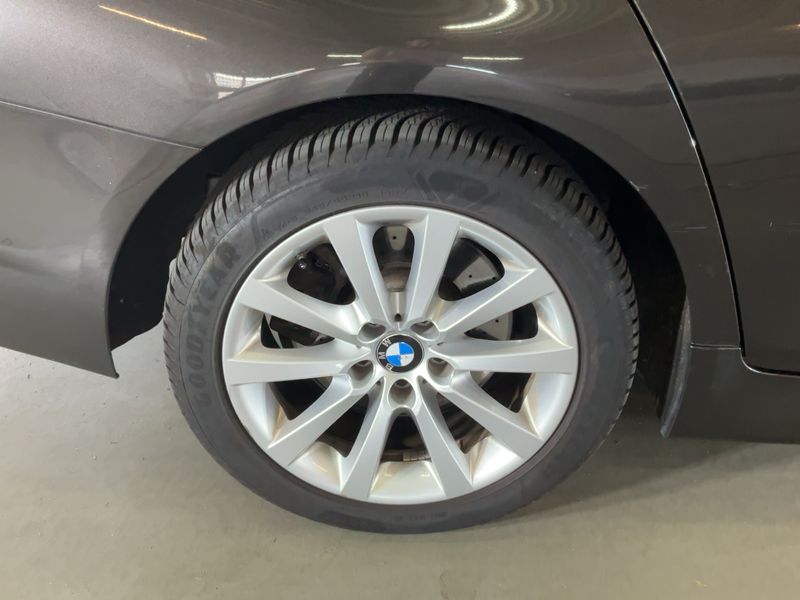 BMW 5er 530d 2015 – снимка 18