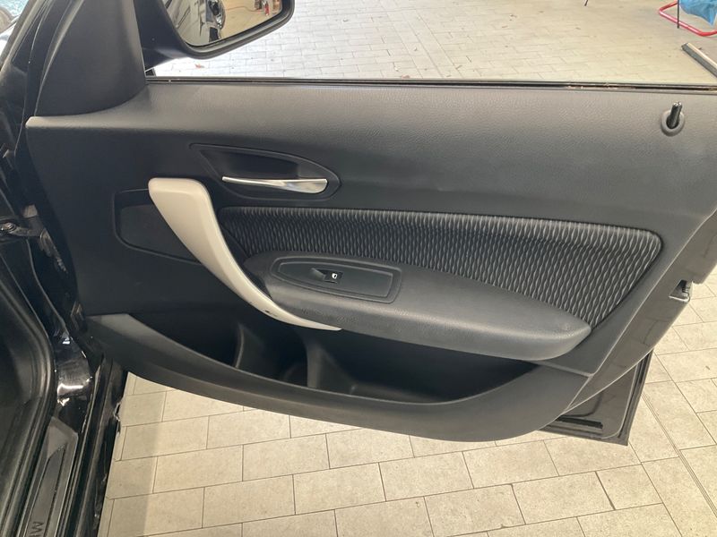 BMW 1er 118i 2016 – снимка 30