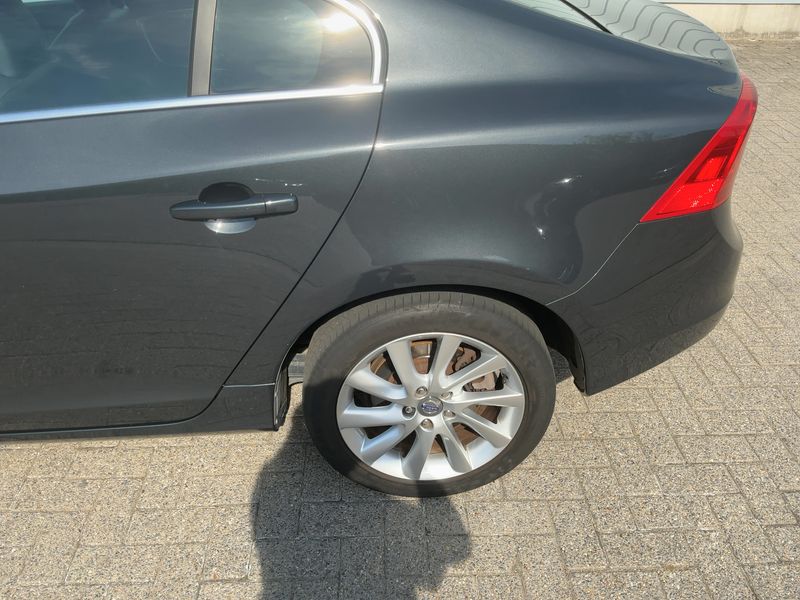 Volvo S60 1.6 D2 Summum 2014 – снимка 5